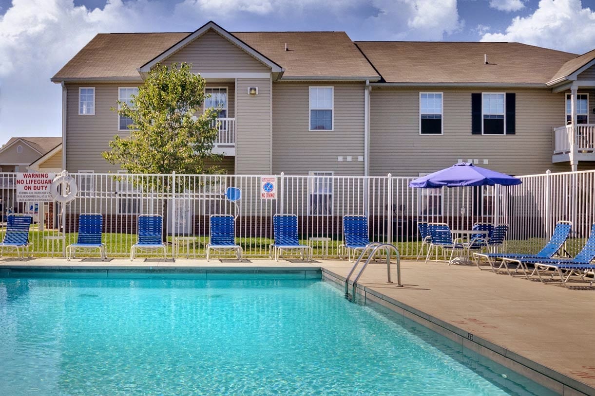 Center Place Apts
