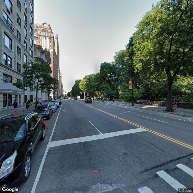 Central Park & Laser Street Apts