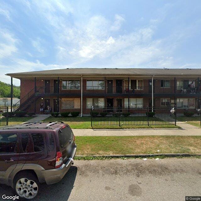 Chalmers Apts