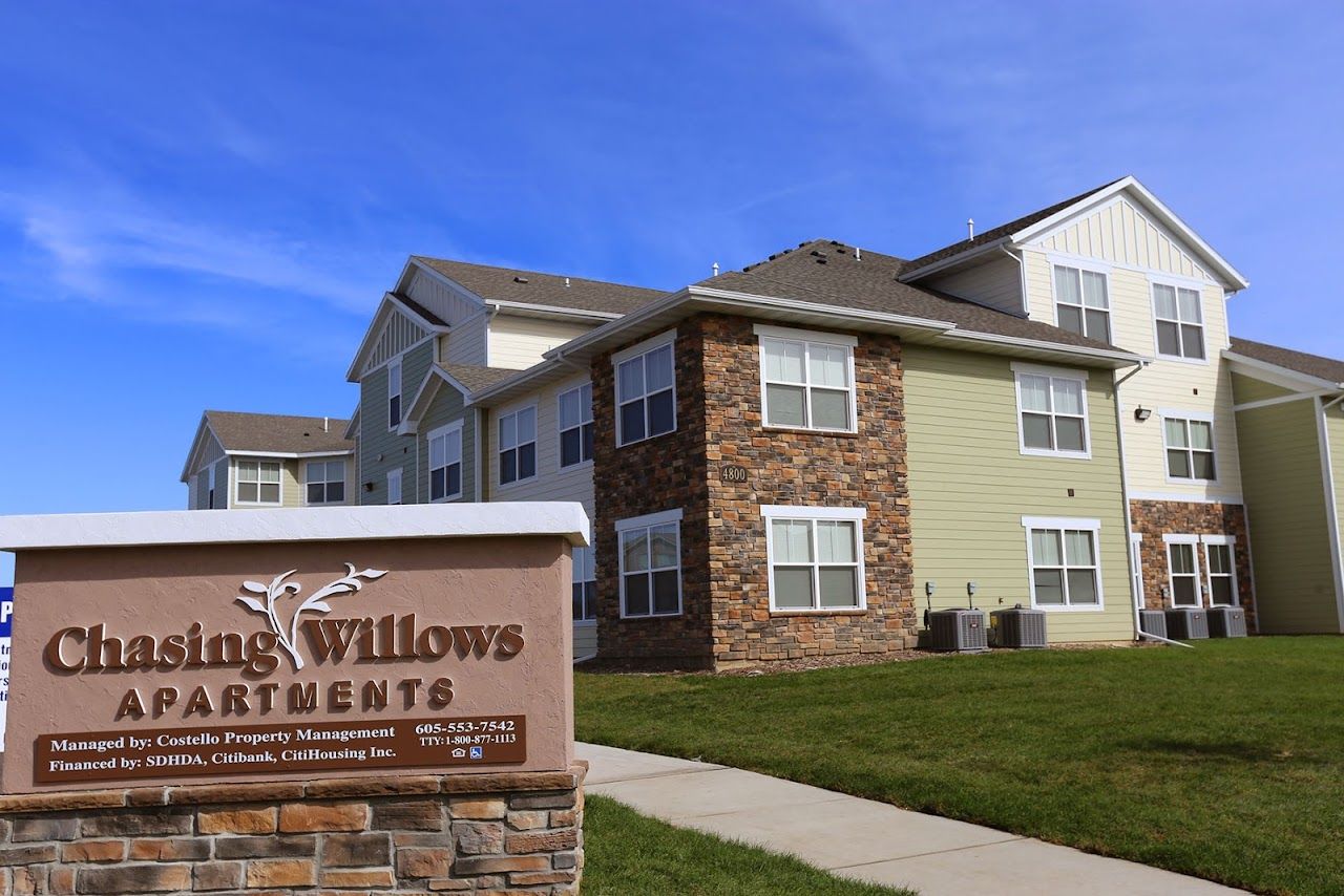 Chasing Willows Apts