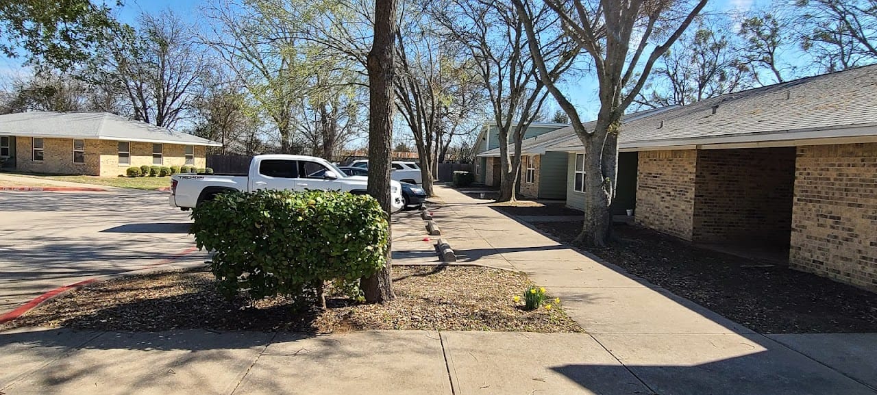 Cherrywood Apts
