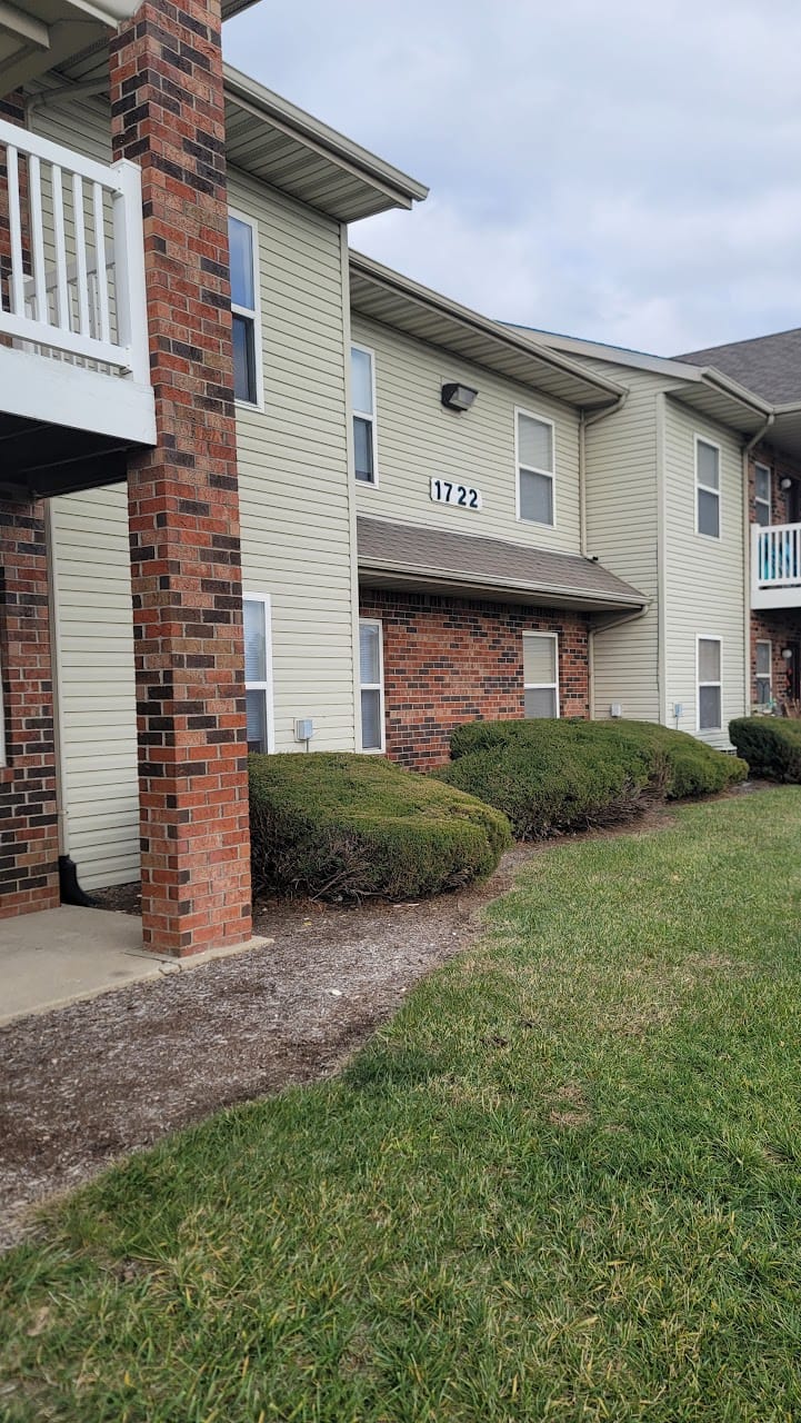 Cimarron Place Apts