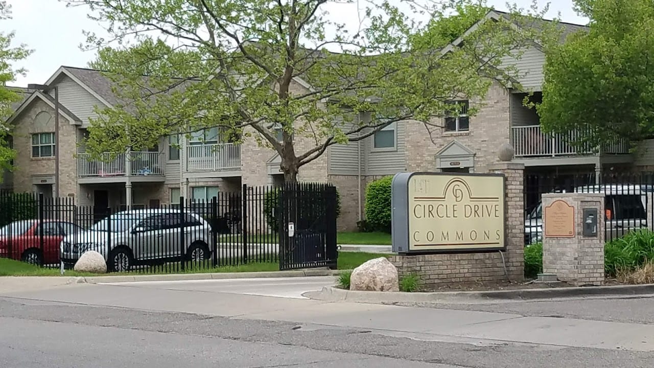 Circle Drive Commons I