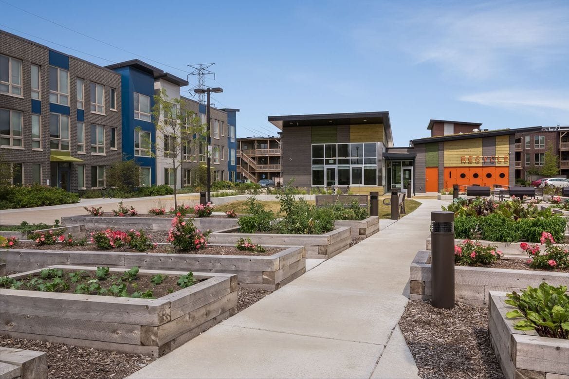 City Gardens   8116