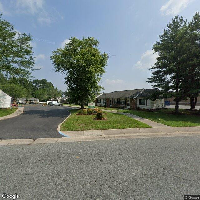 Clarke Manor Apts
