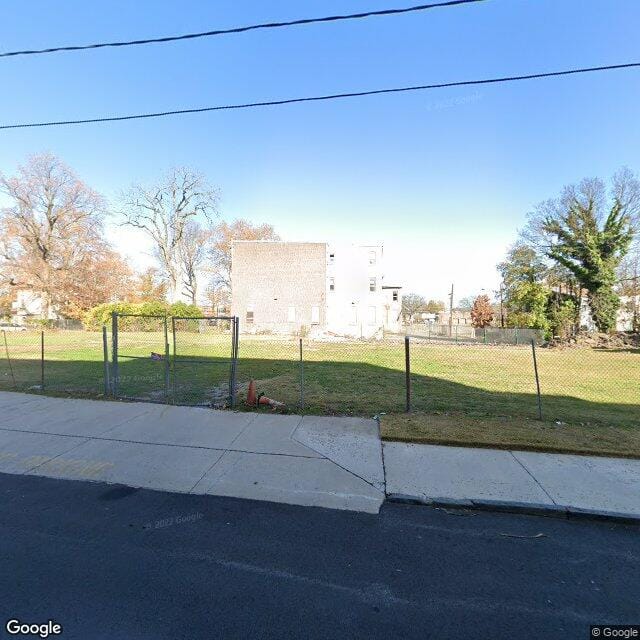 Clinton Court Apartments