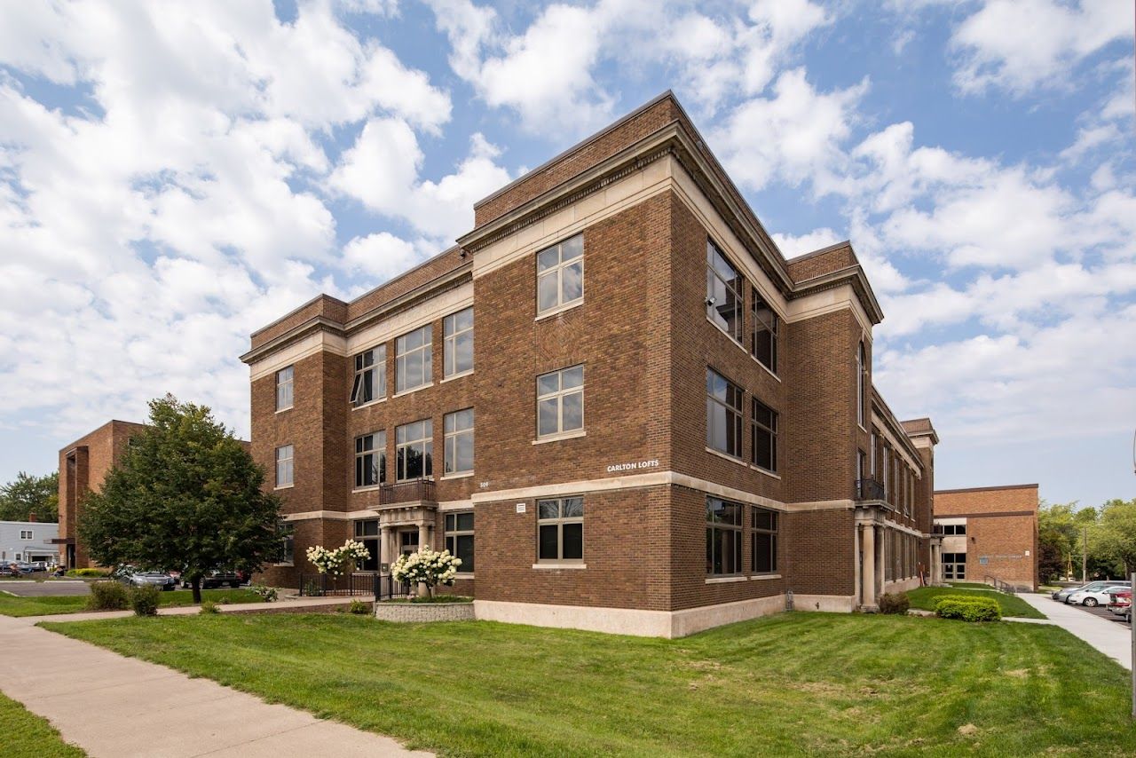 Cloquet Middle School Apartments