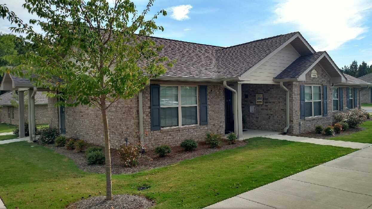 Cobblestone Village Apartments