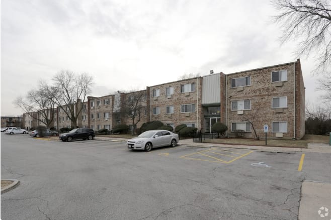 College Park Apts