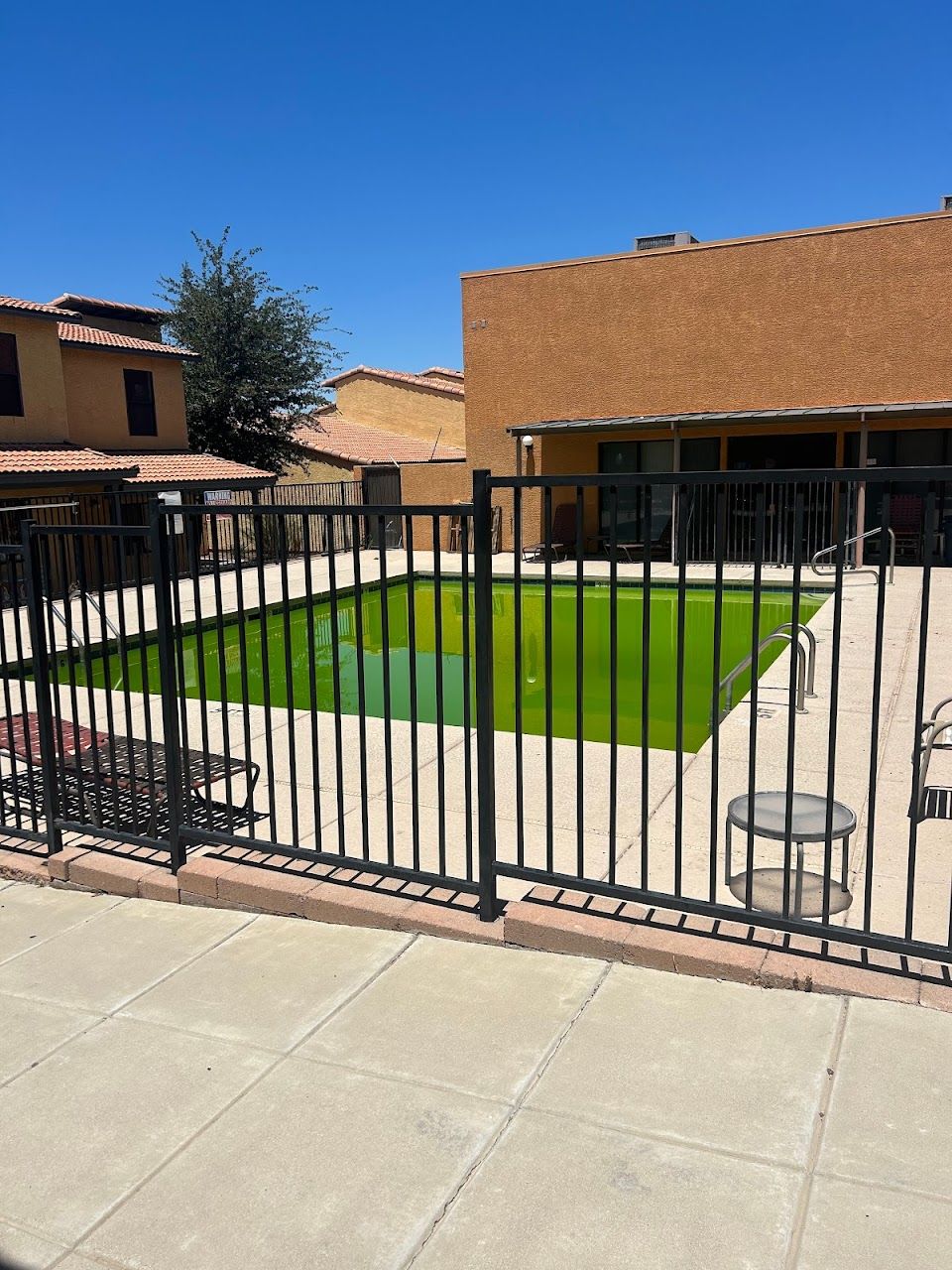 Colonia Libre Townhomes