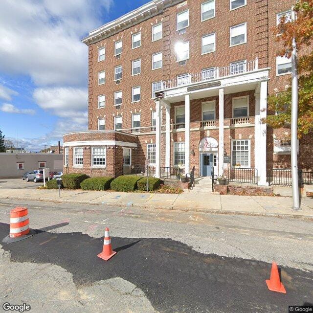 Colonial Apts
