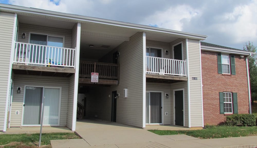 Colonial Gardens Apartments
