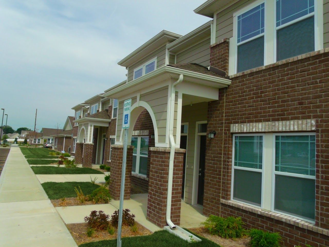 Commons At Wynne Farms Apts