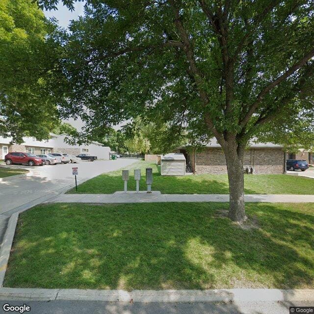 Community Plaza Apartments