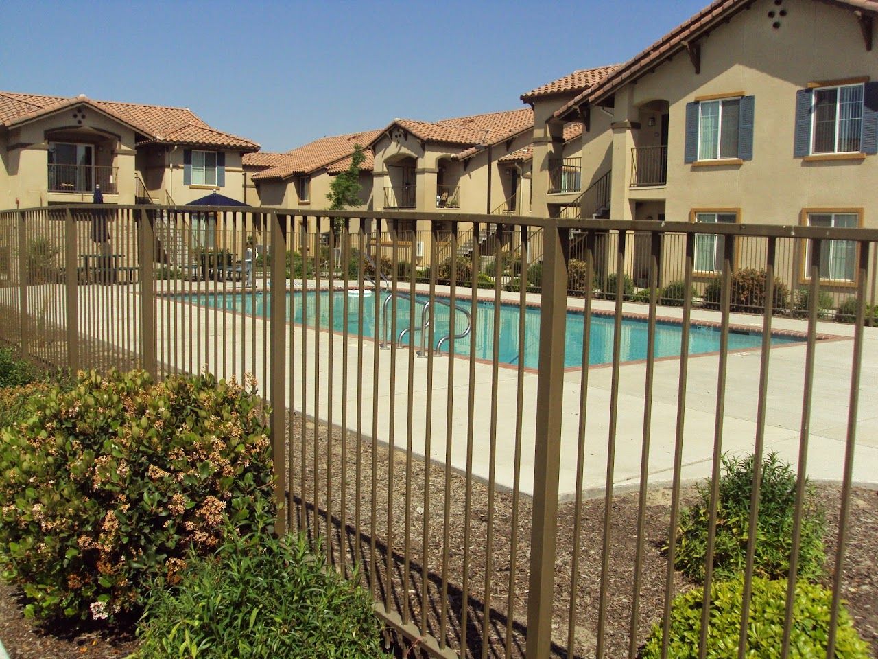 Cordova Apts