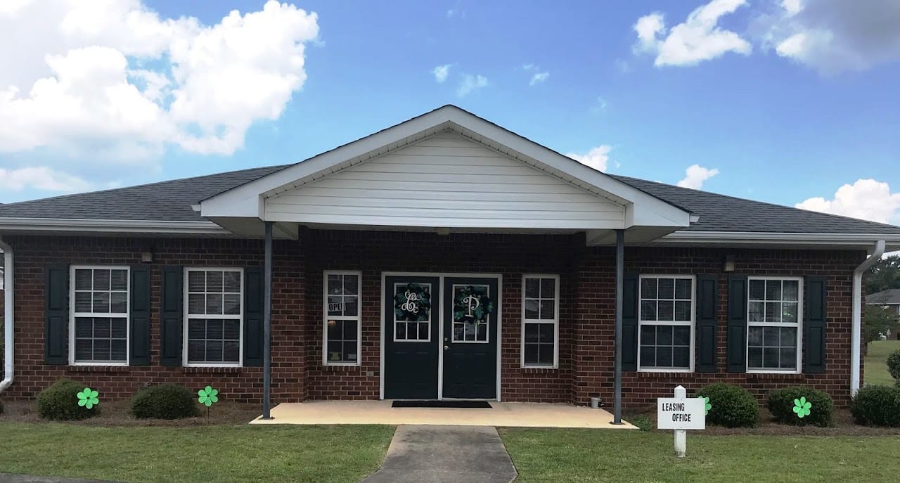 Cottage Park Apts