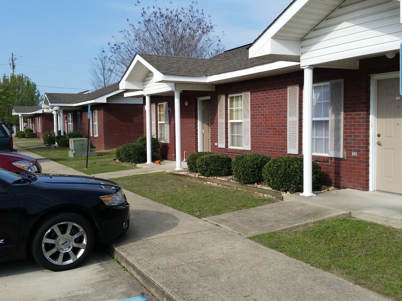 Cottonwood Apts