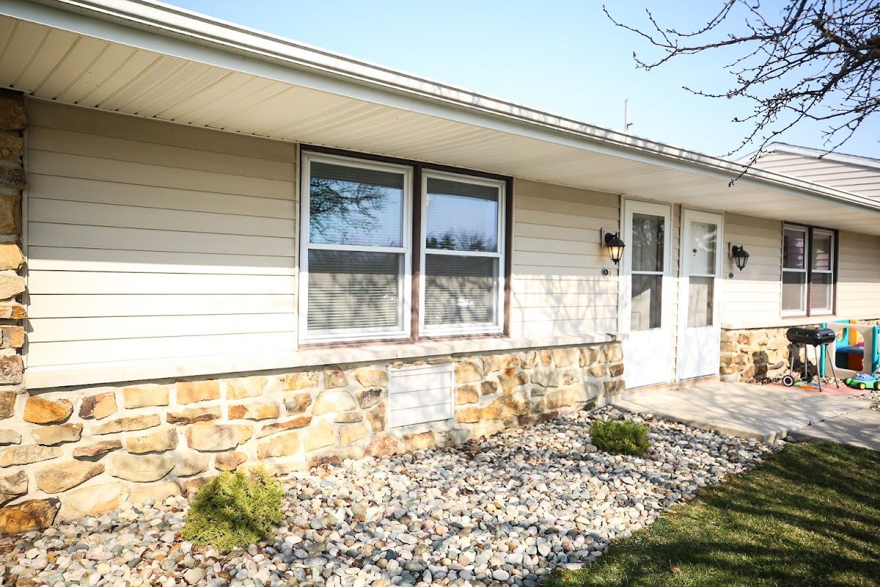 Country Place Apts   Ossian