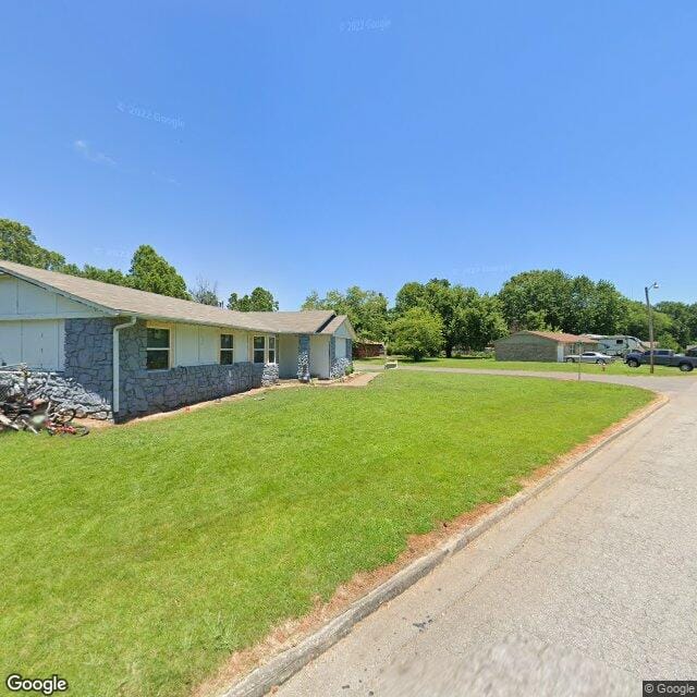 Country Village Apts