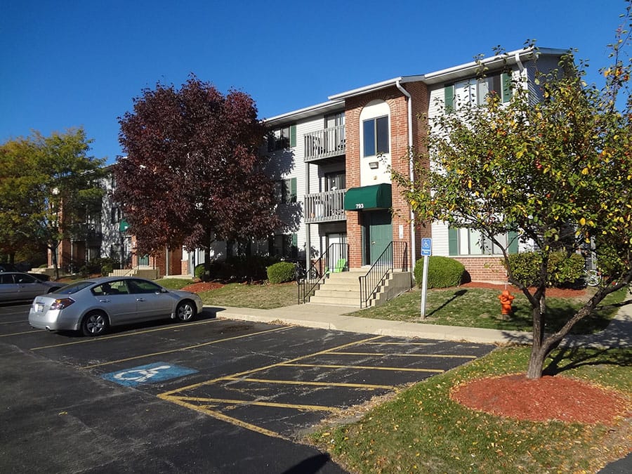 Country Wood Apts