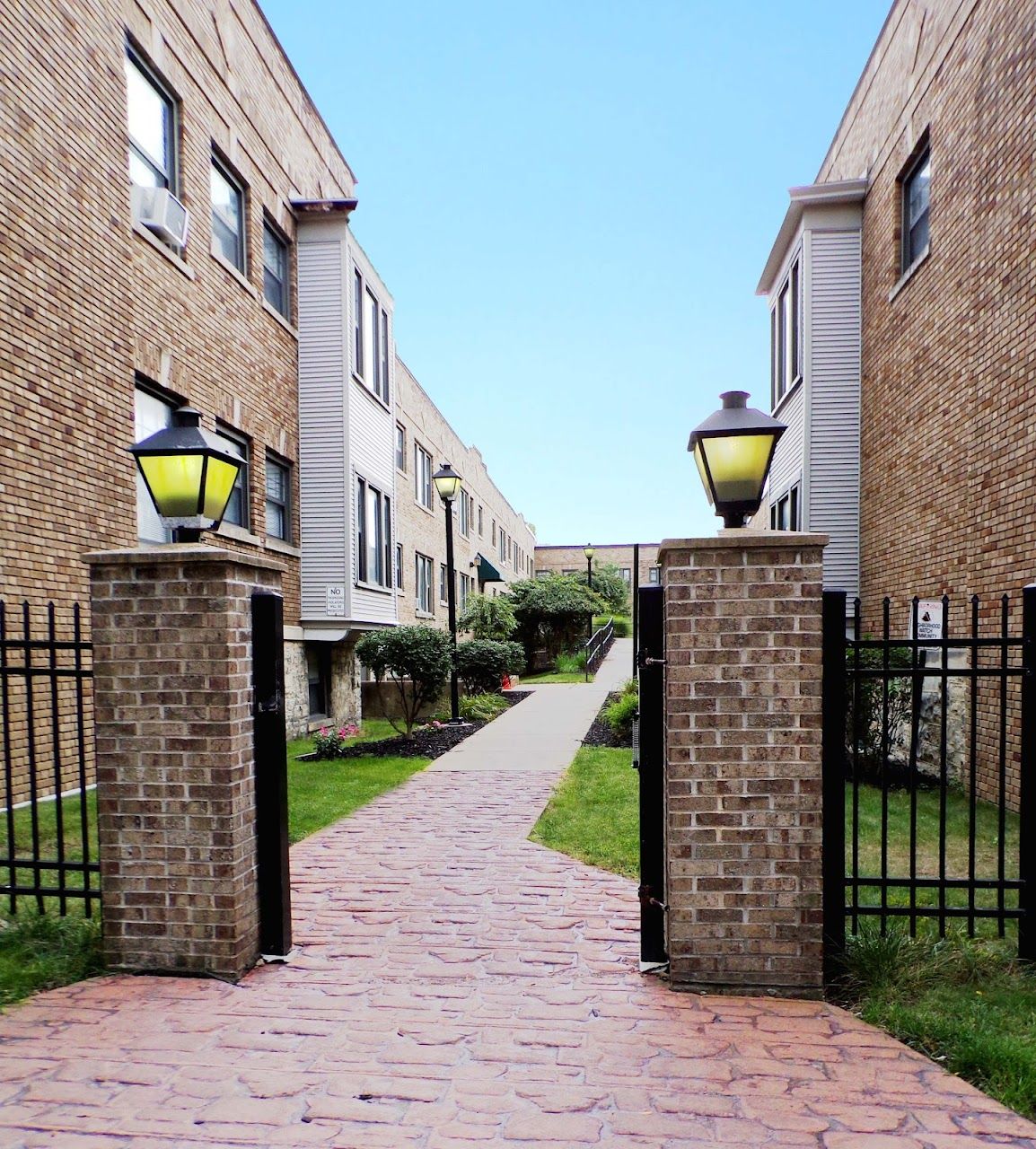 Courtyard At James