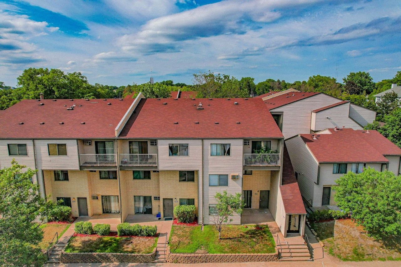 Coventry Apartments