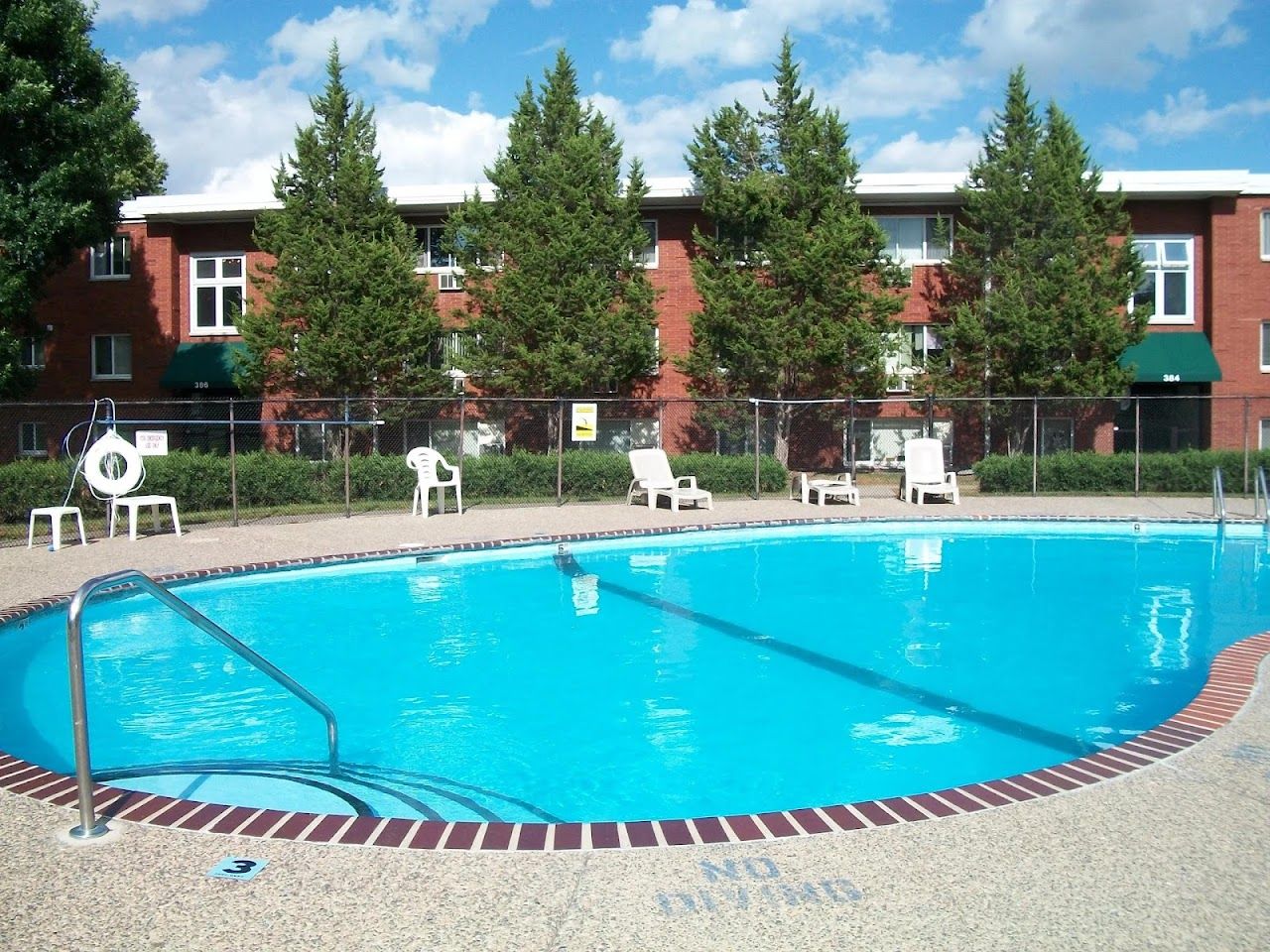 Covington Court Apartments