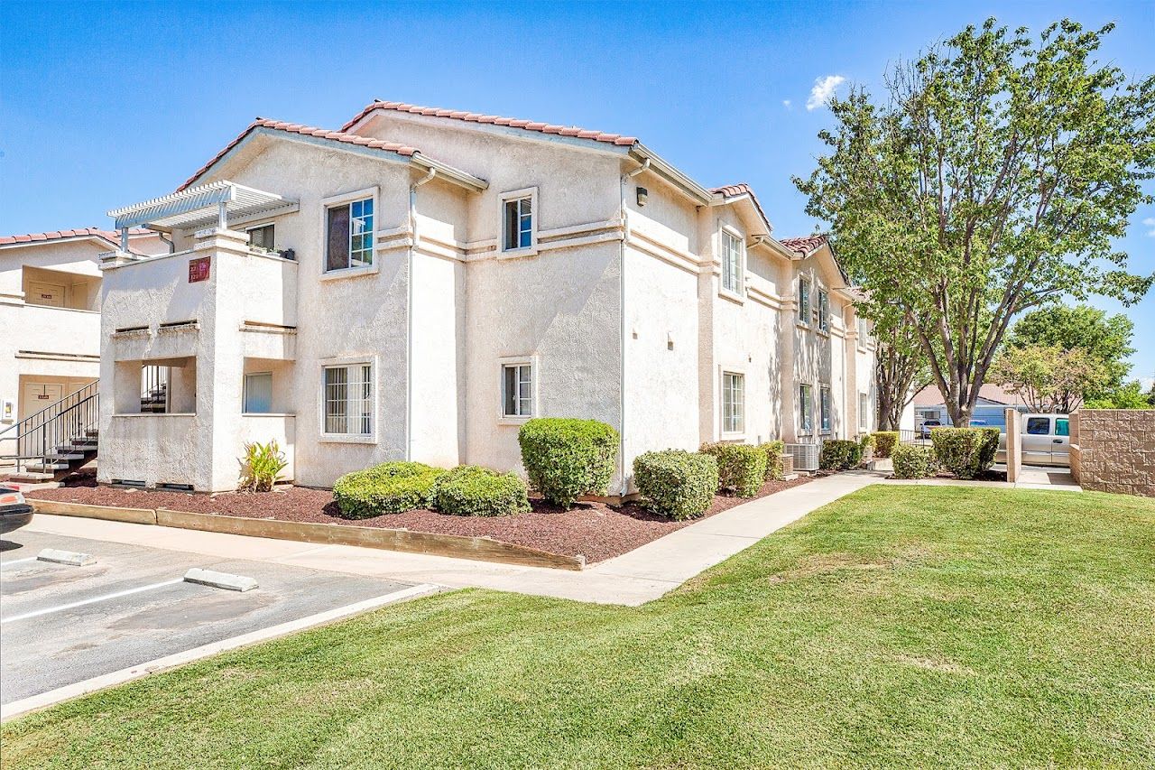 Creekside Apts