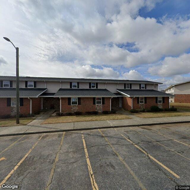 Creekwood Apartments