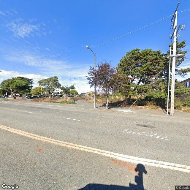 Crescent City Senior Apts
