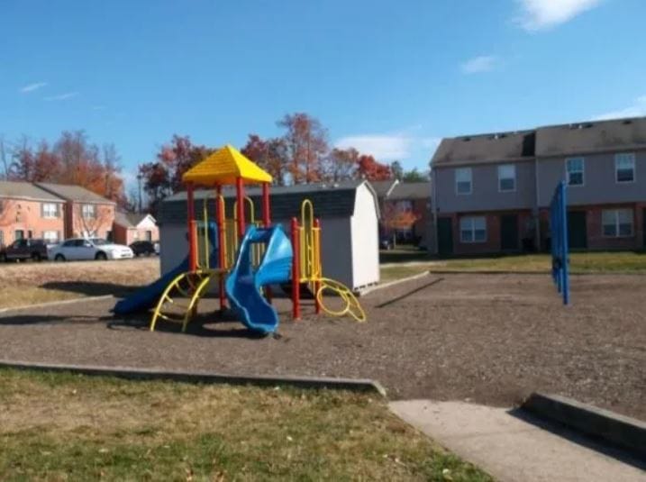 Crescent Pointe