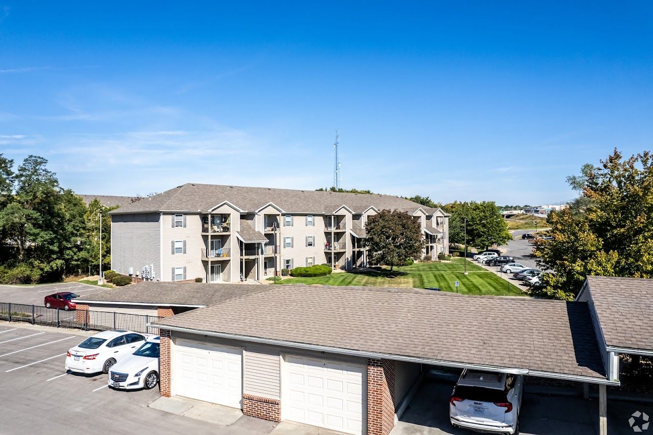 Crooked Creek Apts