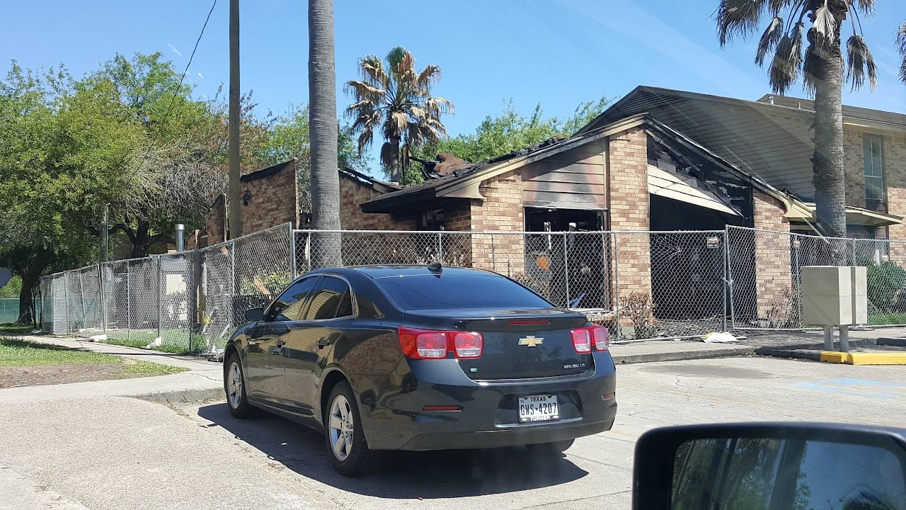 Crosby Plaza Apartments