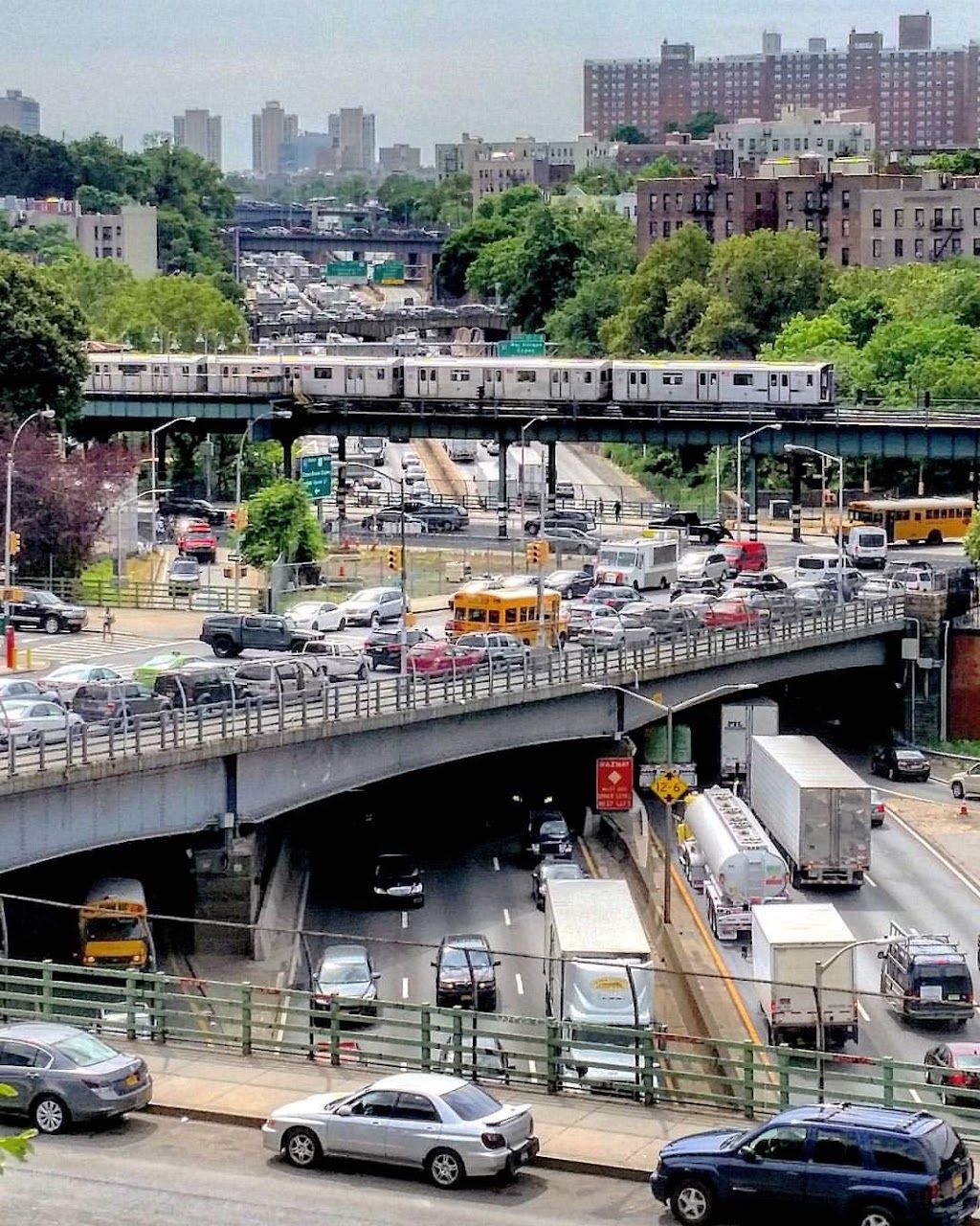 Cross Bronx Lp