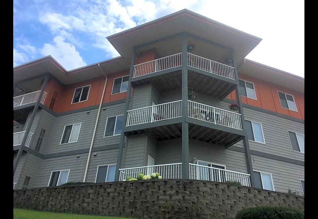 Curve Crest Villas