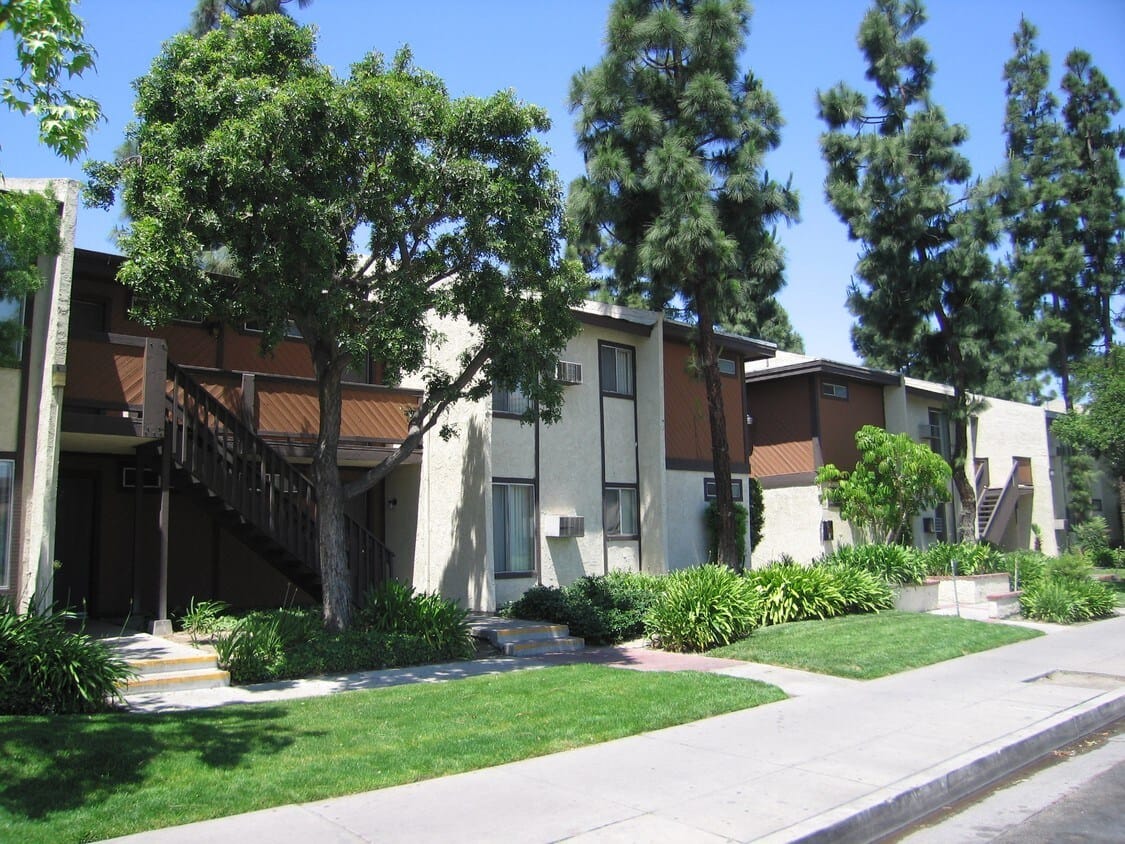 Cypress Villa Apts