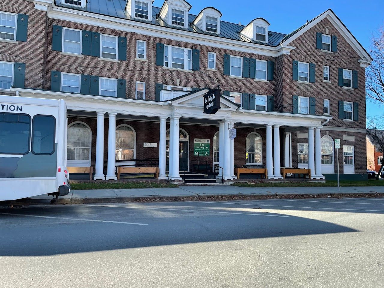 Darling Inn