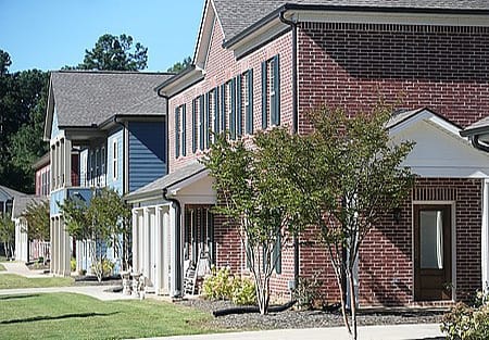Deacon Hill Park Apts