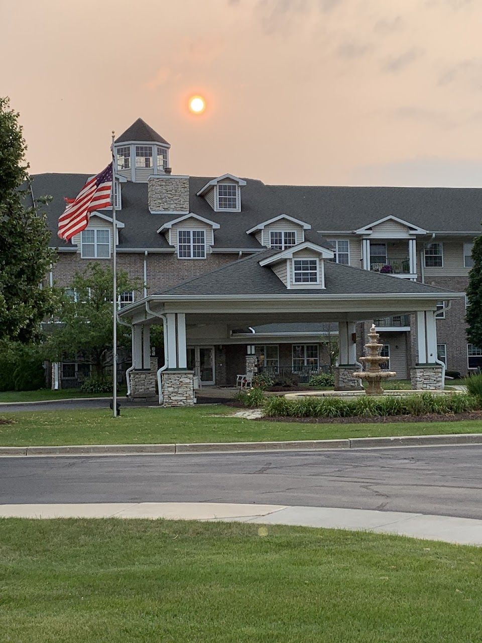 Deer Creek Village Apts