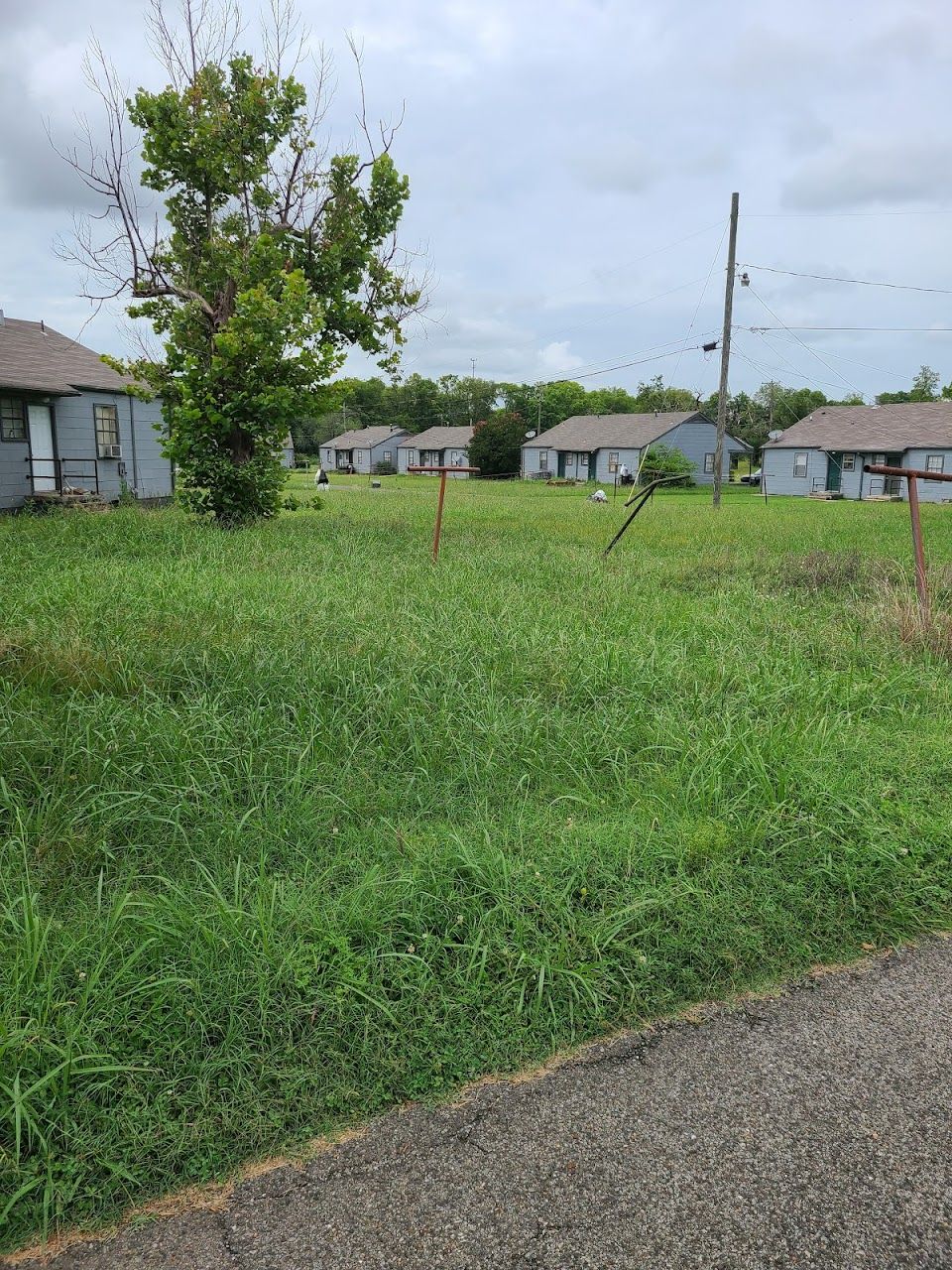 Deer Park Apts
