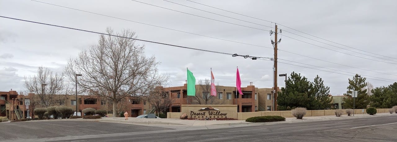 Desert Willow Apts