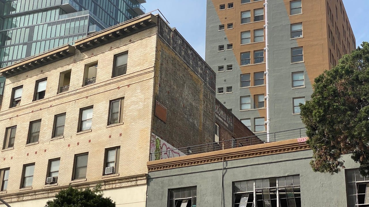 Dewey Hotel