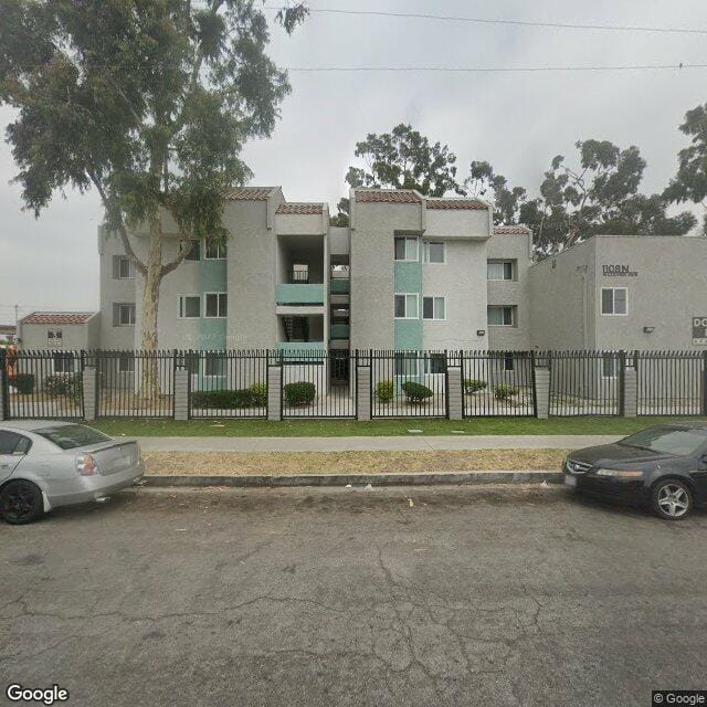 Douglas Park Apts