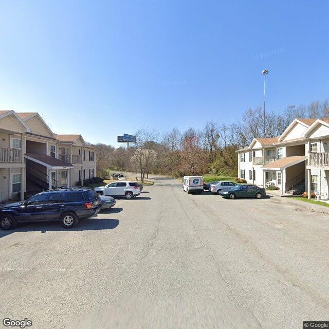 Dunhill Apts