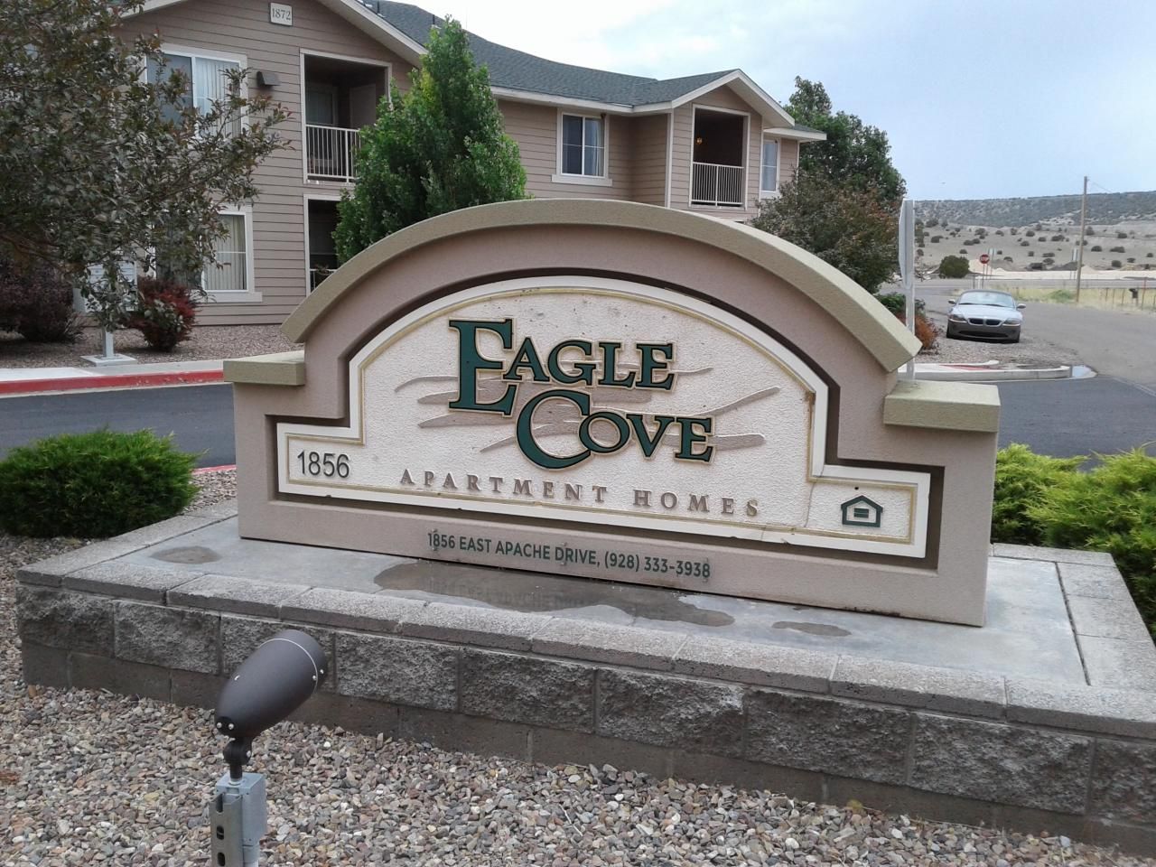 Eagle Cove Apts