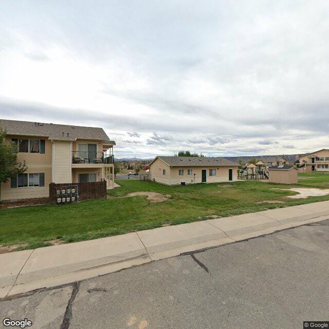 Eagle'S Nest Apts