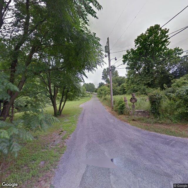East 38th Streets