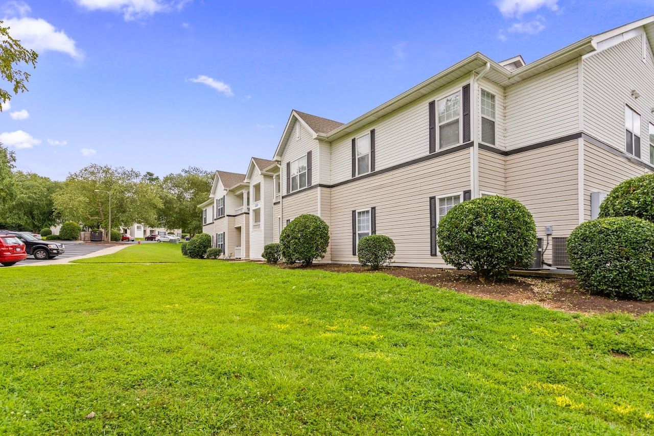 East Haven Apts