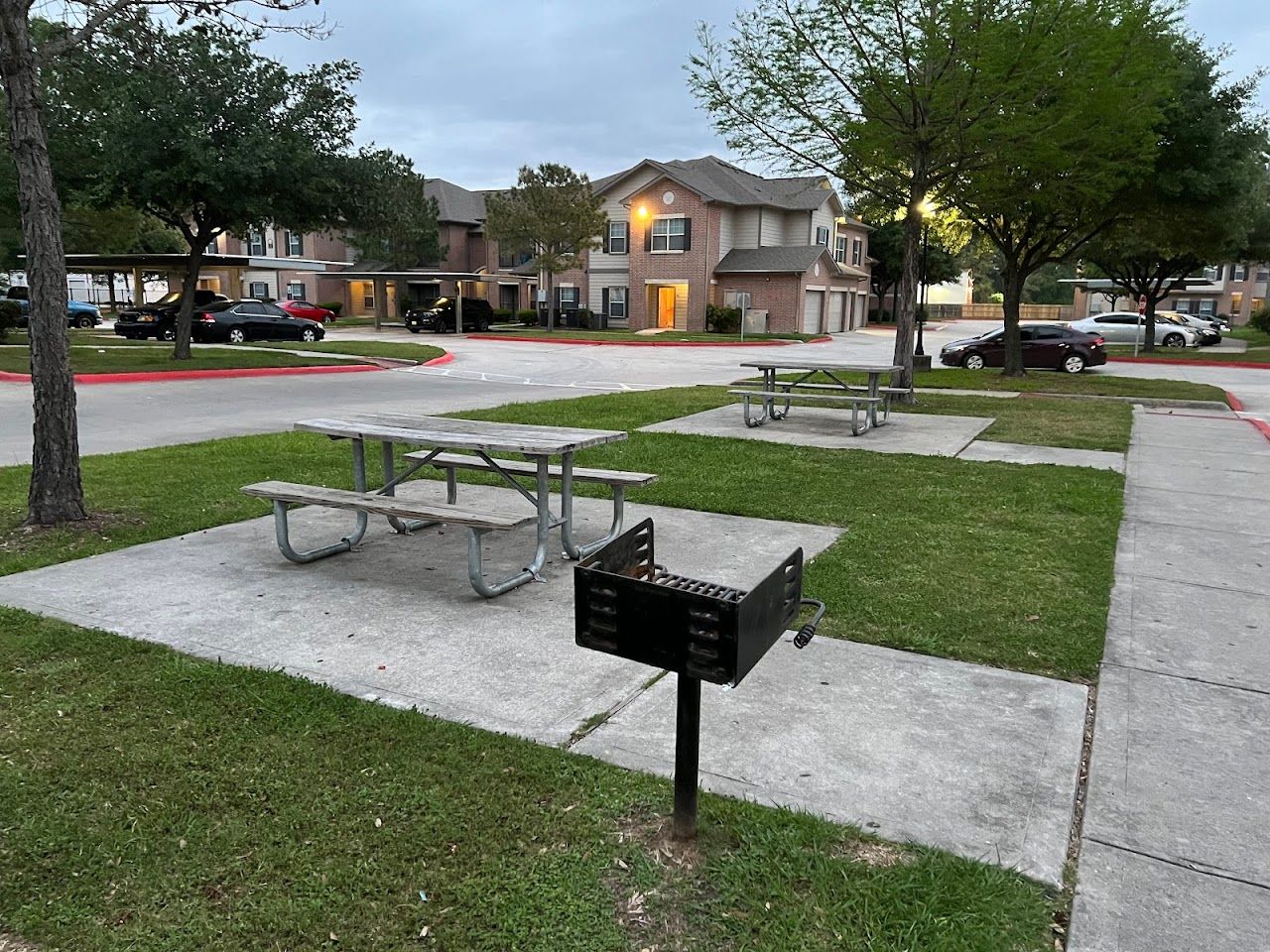 East Tex Pines Apts