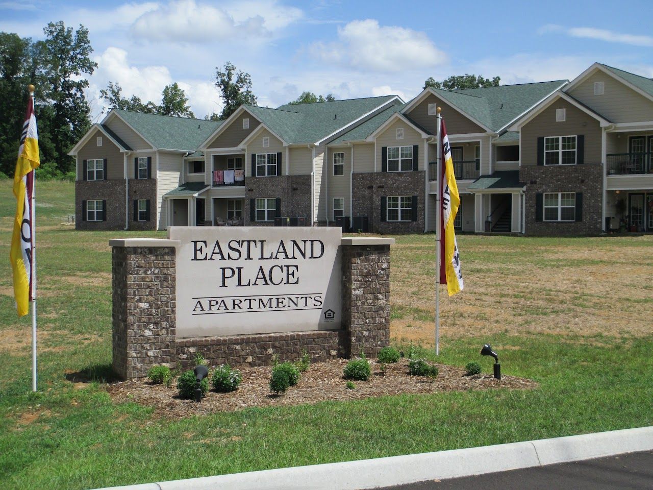 Eastland Place Apts
